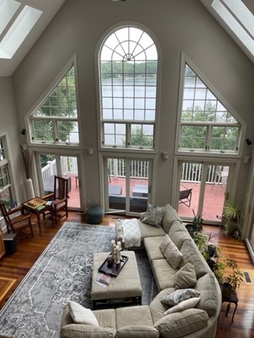 10 Shore Rd, Plymouth, Massachusetts, 3 Bedrooms Bedrooms, 8 Rooms Rooms,4.5 BathroomsBathrooms,Residential,For Sale,Shore Rd,73461096