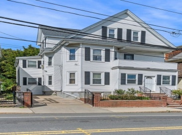 114 Cedar St, Somerville, Massachusetts, 3 Bedrooms Bedrooms, 6 Rooms Rooms,1 BathroomBathrooms,Residential Lease,For Rent,Cedar St,73455938
