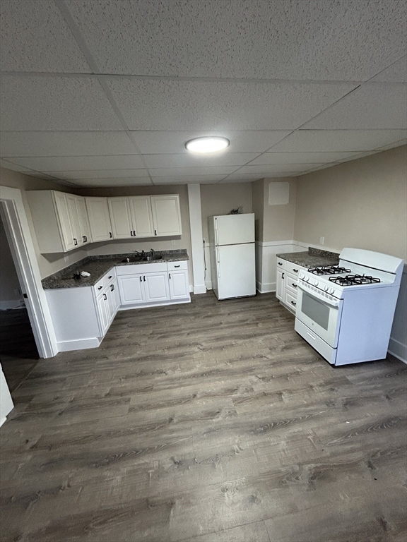 45 River St, Southbridge, Massachusetts, 1 Bedroom Bedrooms, 5 Rooms Rooms,1 BathroomBathrooms,Residential Lease,For Rent,River St,73461261