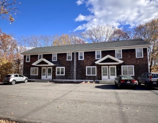 230 Beacon Street, Clinton, Massachusetts, 2 Bedrooms Bedrooms, 5 Rooms Rooms,1.5 BathroomsBathrooms,Residential Lease,For Rent,Beacon Street,73461289