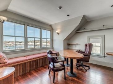 108 E Main St, Gloucester, Massachusetts, ,Commercial Lease,For Rent,E Main St,73461292