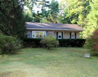 32 Morton Road, Freetown, Massachusetts, 3 Bedrooms Bedrooms, 5 Rooms Rooms,1 BathroomBathrooms,Residential,For Sale,Morton Road,73437730