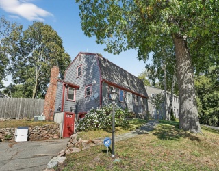 116 Gordon Rd, Braintree, Massachusetts, 4 Bedrooms Bedrooms, 7 Rooms Rooms,3 BathroomsBathrooms,Residential,For Sale,Gordon Rd,73461497