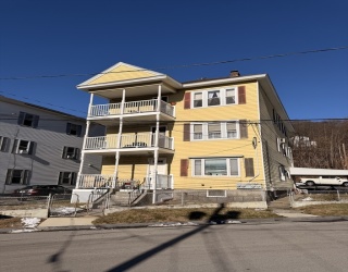 1 Verdi Rd, Worcester, Massachusetts, 9 Bedrooms Bedrooms, 15 Rooms Rooms,3 BathroomsBathrooms,Residential Income,For Sale,Verdi Rd,73461330