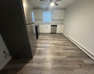 60 Phillips Street, Attleboro, Massachusetts, 2 Bedrooms Bedrooms, 5 Rooms Rooms,1 BathroomBathrooms,Residential Lease,For Rent,Phillips Street,73461362