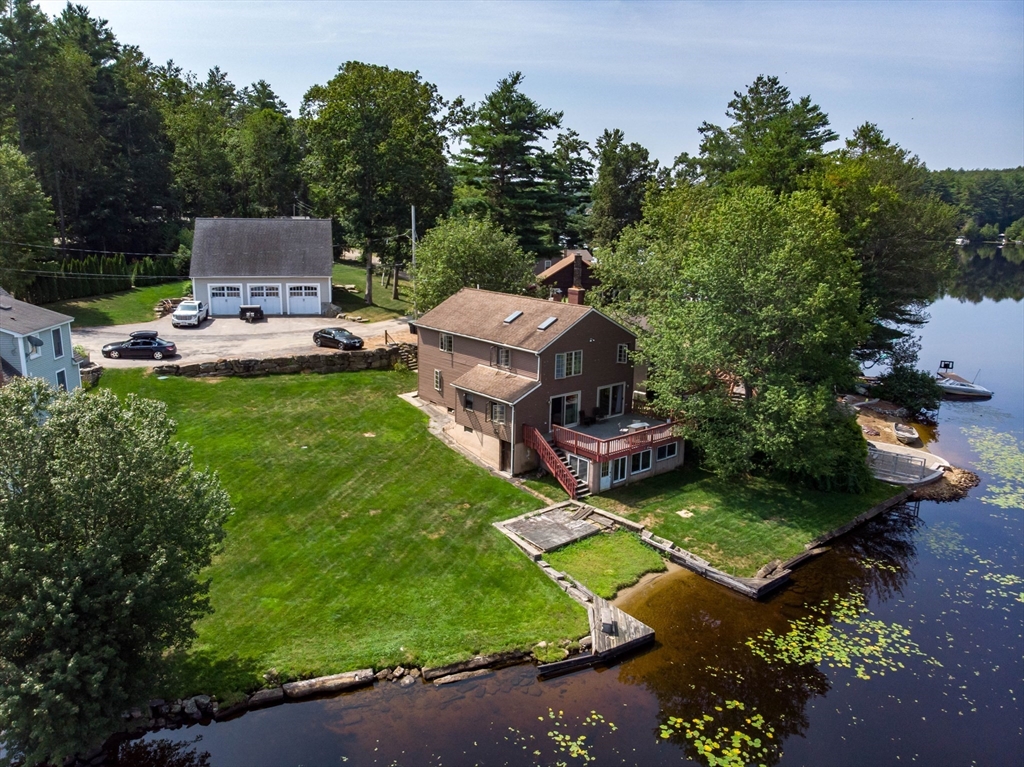 47 Lakeshore Drive, Spencer, Massachusetts, 4 Bedrooms Bedrooms, 6 Rooms Rooms,2.5 BathroomsBathrooms,Residential,For Sale,Lakeshore Drive,73421746