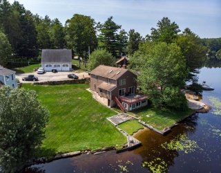 47 Lakeshore Drive, Spencer, Massachusetts, 4 Bedrooms Bedrooms, 6 Rooms Rooms,2.5 BathroomsBathrooms,Residential,For Sale,Lakeshore Drive,73421746