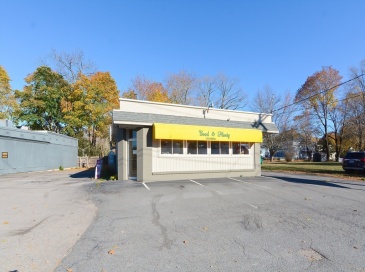 687 E Washington, North Attleboro, Massachusetts, ,Commercial Sale,For Sale,E Washington,73413839