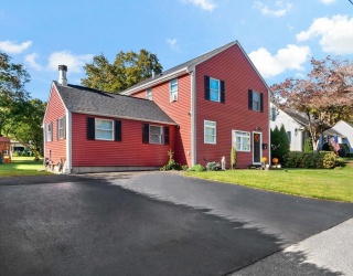 135 Grove Ave, Somerset, Massachusetts, 3 Bedrooms Bedrooms, 8 Rooms Rooms,2 BathroomsBathrooms,Residential,For Sale,Grove Ave,73441548