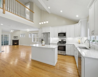 2 Turtle Lane, Sterling, Massachusetts, 2 Bedrooms Bedrooms, 7 Rooms Rooms,2 BathroomsBathrooms,Residential,For Sale,Turtle Lane,73461655