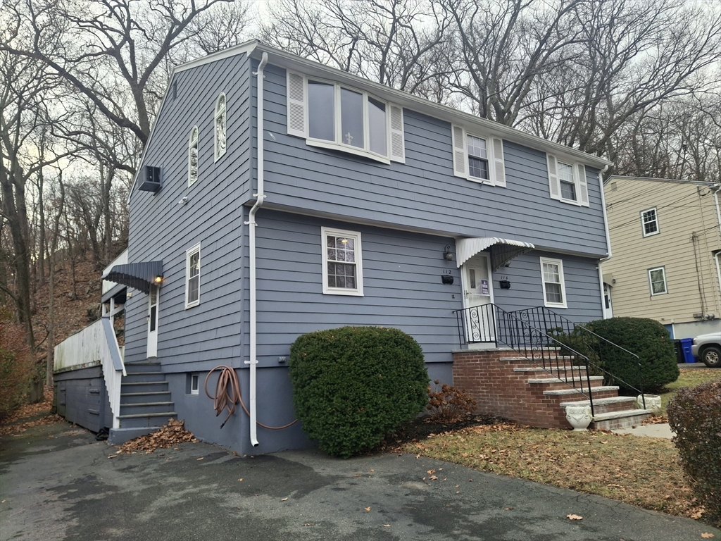 112-114 Cherry St, Malden, Massachusetts, 2 Bedrooms Bedrooms, 5 Rooms Rooms,1 BathroomBathrooms,Residential Lease,For Rent,Cherry St,73461744