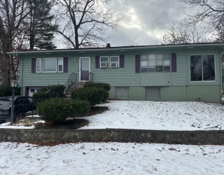 78 Lorenzo Circle, Methuen, Massachusetts, 4 Bedrooms Bedrooms, 6 Rooms Rooms,2.5 BathroomsBathrooms,Residential Lease,For Rent,Lorenzo Circle,73461790