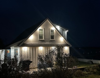 395 Park Avenue, Portsmouth, Rhode Island, 2 Bedrooms Bedrooms, 5 Rooms Rooms,2.5 BathroomsBathrooms,Residential,For Sale,Park Avenue,73461629