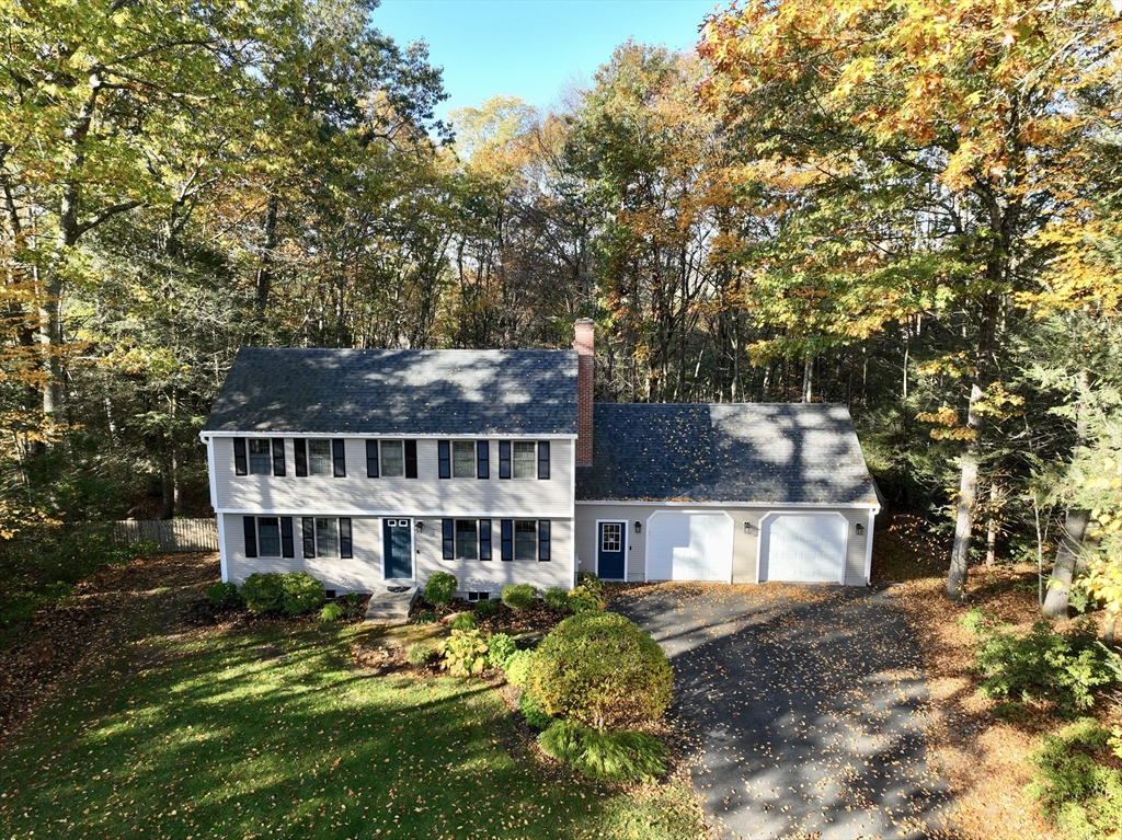 38 Randall Wood Dr, Montague, Massachusetts, 4 Bedrooms Bedrooms, 6 Rooms Rooms,2 BathroomsBathrooms,Residential,For Sale,Randall Wood Dr,73448853