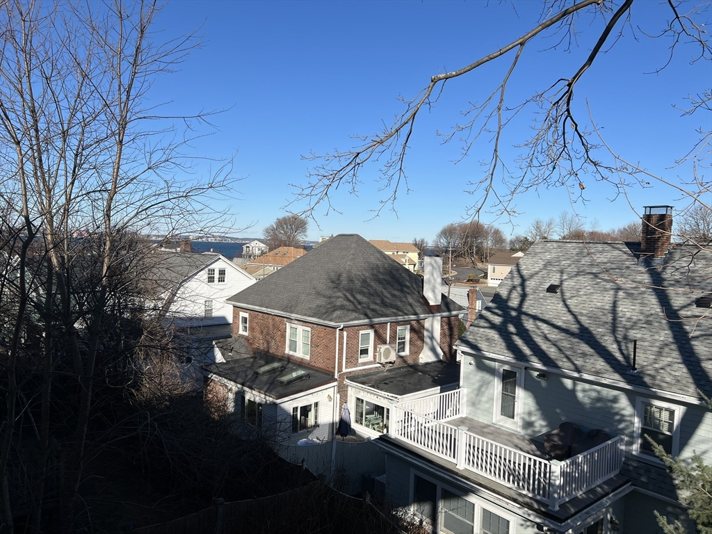 169 Grovers Ave, Winthrop, Massachusetts, 4 Bedrooms Bedrooms, 11 Rooms Rooms,2 BathroomsBathrooms,Residential Income,For Sale,Grovers Ave,73461827