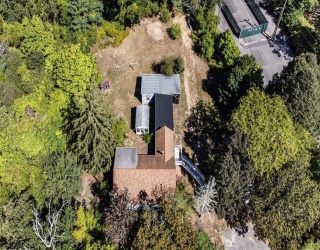 2596 Cranberry Hwy, Wareham, Massachusetts, 3 Bedrooms Bedrooms, 8 Rooms Rooms,1 BathroomBathrooms,Residential,For Sale,Cranberry Hwy,73428422