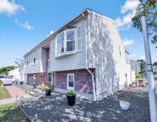 485 Riverside Rd, Springfield, Massachusetts, 3 Bedrooms Bedrooms, 5 Rooms Rooms,2 BathroomsBathrooms,Residential,For Sale,Riverside Rd,73448115