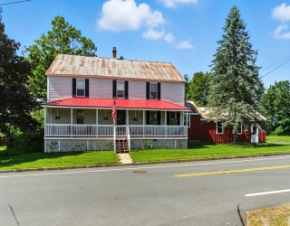 32 Williamsburg Rd, Worthington, Massachusetts, 6 Bedrooms Bedrooms, 10 Rooms Rooms,2 BathroomsBathrooms,Residential,For Sale,Williamsburg Rd,73421059