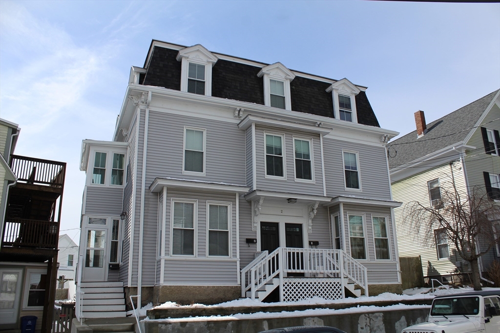 4 Riggs St, Gloucester, Massachusetts, 2 Bedrooms Bedrooms, 4 Rooms Rooms,1 BathroomBathrooms,Residential Lease,For Rent,Riggs St,73462073
