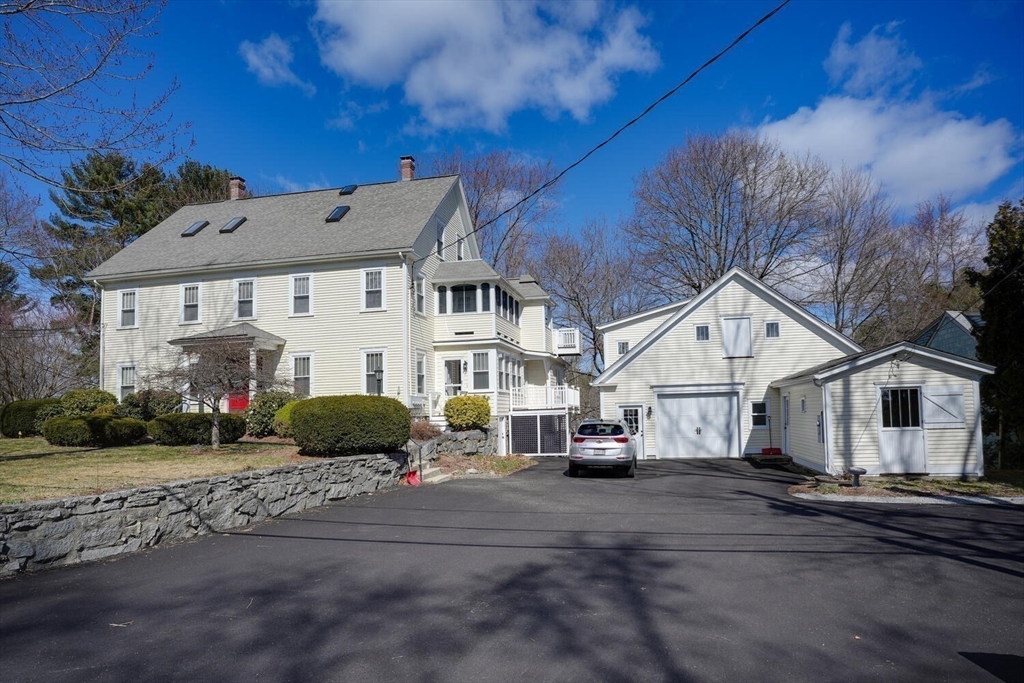 319 Forge Village Road, Groton, Massachusetts, 1 Bedroom Bedrooms, 4 Rooms Rooms,1 BathroomBathrooms,Residential Lease,For Rent,Forge Village Road,73462153