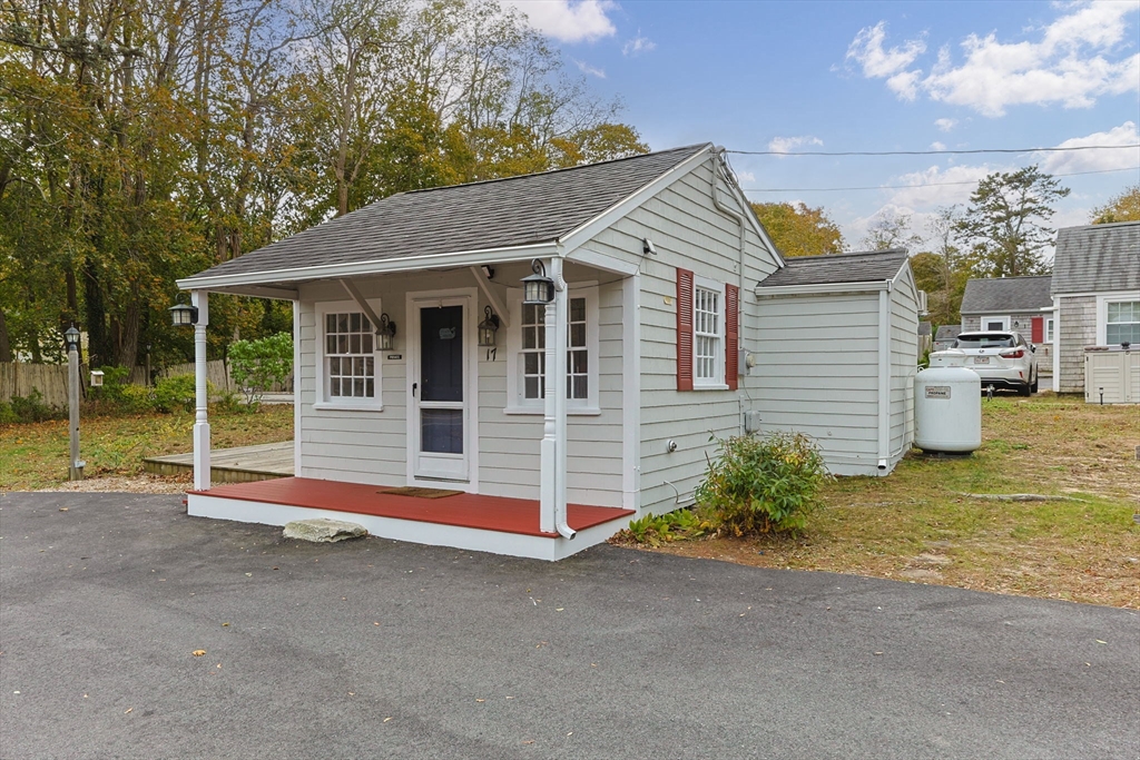 376 Route 6a, Sandwich, Massachusetts, 1 Bedroom Bedrooms, 3 Rooms Rooms,1 BathroomBathrooms,Residential,For Sale,Route 6a,73449793