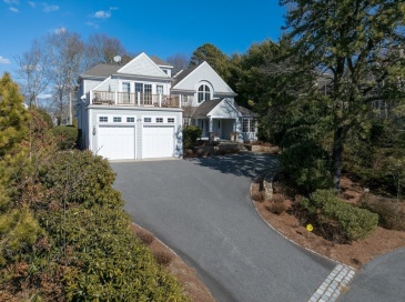 236 Glenneagle Dr, Mashpee, Massachusetts, 4 Bedrooms Bedrooms, 12 Rooms Rooms,6.5 BathroomsBathrooms,Residential,For Sale,Glenneagle Dr,73342409 236 Glenneagle Dr, Mashpee, Massachusetts, 4 Bedrooms Bedrooms, 12 Rooms Rooms,6.5 BathroomsBathrooms,Residential,For Sale,Glenneagle Dr,73342409