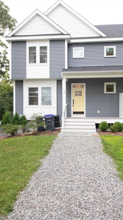 5 Morse Ave, Plainville, Massachusetts, 4 Bedrooms Bedrooms, 10 Rooms Rooms,4.5 BathroomsBathrooms,Residential Lease,For Rent,Morse Ave,73462291