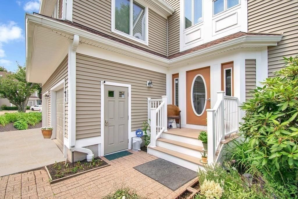 46 Pointe Rok, Worcester, Massachusetts, 2 Bedrooms Bedrooms, 5 Rooms Rooms,2 BathroomsBathrooms,Residential Lease,For Rent,Pointe Rok,73462340