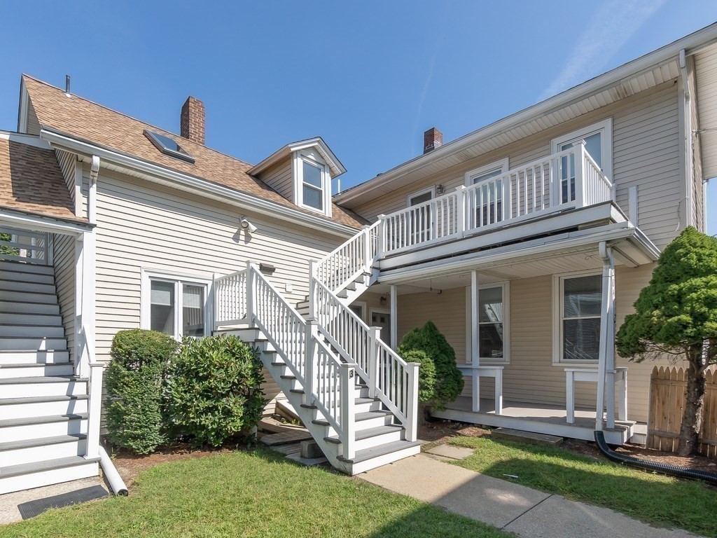 284 Melrose Street, Newton, Massachusetts, 3 Bedrooms Bedrooms, 5 Rooms Rooms,1 BathroomBathrooms,Residential Lease,For Rent,Melrose Street,73408579