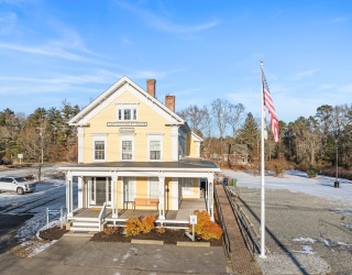 345 Front St, Marion, Massachusetts, ,Commercial Sale,For Sale,Front St,73441253