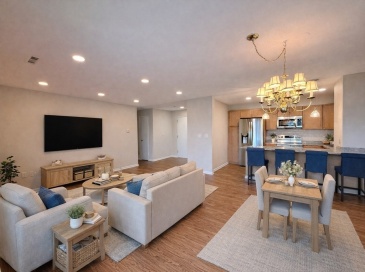 1006 Paradise Rd, Swampscott, Massachusetts, 2 Bedrooms Bedrooms, 5 Rooms Rooms,2 BathroomsBathrooms,Residential Lease,For Rent,Paradise Rd,73462437