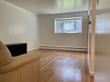 76 Euston Rd, Boston, Massachusetts, 1 Bedroom Bedrooms, 2 Rooms Rooms,1 BathroomBathrooms,Residential Lease,For Rent,Euston Rd,73462458