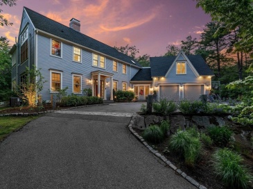 1 Crooked Ln, Manchester, Massachusetts, 5 Bedrooms Bedrooms, 12 Rooms Rooms,4.5 BathroomsBathrooms,Residential,For Sale,Crooked Ln,73394833