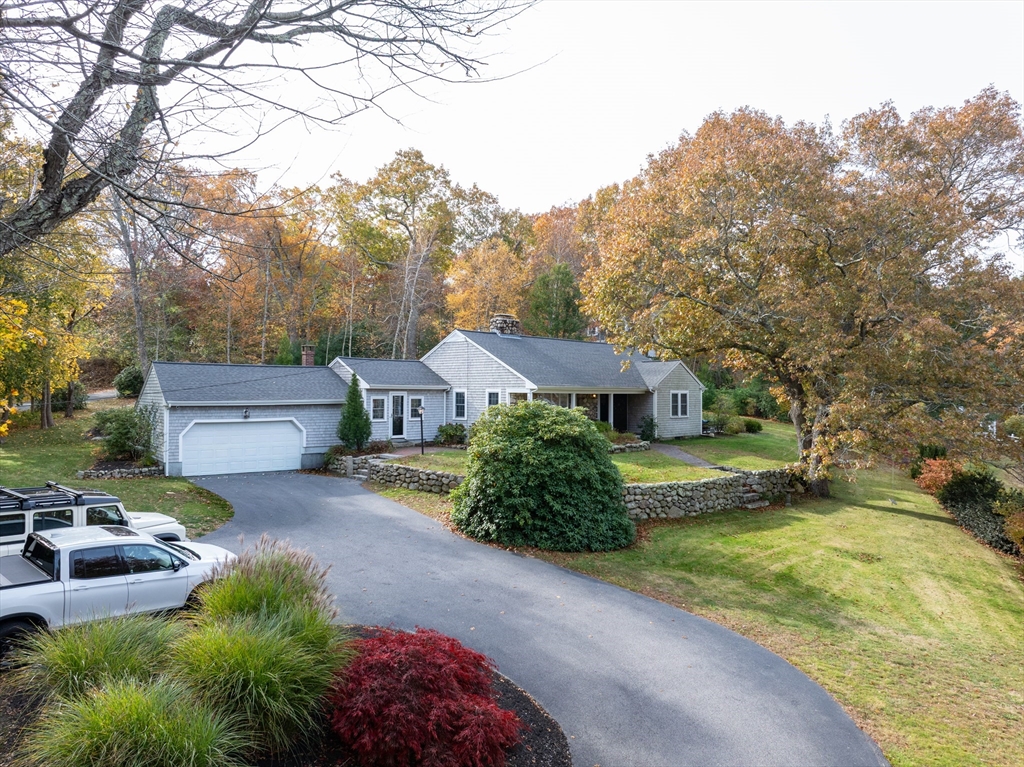 287 Summer St, Marshfield, Massachusetts, 3 Bedrooms Bedrooms, 8 Rooms Rooms,2.5 BathroomsBathrooms,Residential,For Sale,Summer St,73453099