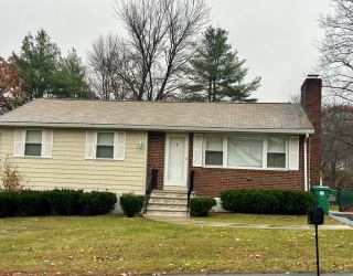 21 Spring Valley Rd, Burlington, Massachusetts, 3 Bedrooms Bedrooms, 6 Rooms Rooms,1.5 BathroomsBathrooms,Residential,For Sale,Spring Valley Rd,73454566