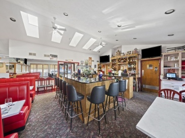 300 Main St, Bourne, Massachusetts, ,Business Opportunity,For Sale,Main St,73462495 300 Main St, Bourne, Massachusetts, ,Business Opportunity,For Sale,Main St,73462495