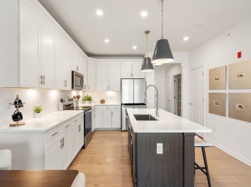 2 Codman Way, Westborough, Massachusetts, 1 Bedroom Bedrooms, 4 Rooms Rooms,1 BathroomBathrooms,Residential Lease,For Rent,Codman Way,73462511