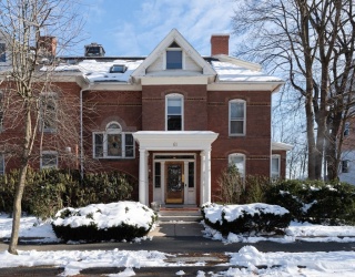 61 Crescent St, Northampton, Massachusetts, 1 Bedroom Bedrooms, 3 Rooms Rooms,1 BathroomBathrooms,Residential,For Sale,Crescent St,73462514