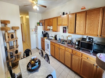 182 Bennington, Boston, Massachusetts, 3 Bedrooms Bedrooms, 6 Rooms Rooms,1 BathroomBathrooms,Residential Lease,For Rent,Bennington,73459158
