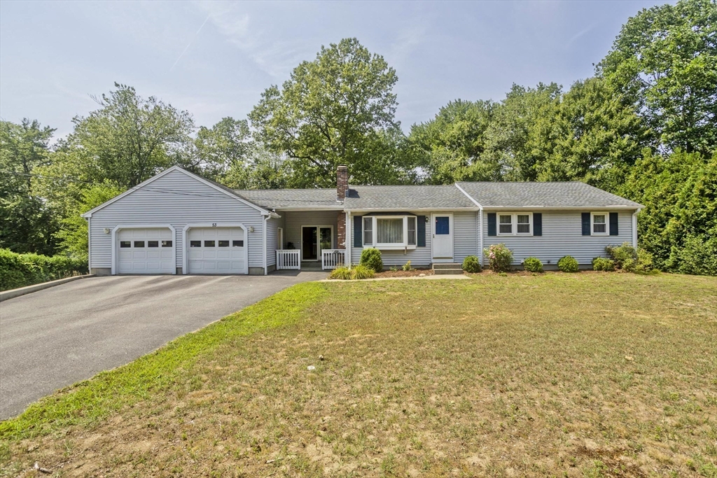 53 Beach Point Rd., Lancaster, Massachusetts, 3 Bedrooms Bedrooms, 6 Rooms Rooms,2 BathroomsBathrooms,Residential,For Sale,Beach Point Rd.,73410998
