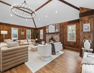 143 Peakham Rd, Sudbury, Massachusetts, 4 Bedrooms Bedrooms, 9 Rooms Rooms,3 BathroomsBathrooms,Residential,For Sale,Peakham Rd,73453509