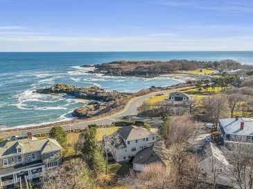 3 Cliff St, Nahant, Massachusetts, 4 Bedrooms Bedrooms, 8 Rooms Rooms,4.5 BathroomsBathrooms,Residential,For Sale,Cliff St,73212415