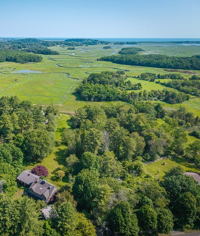 189 John Wise Ave, Essex, Massachusetts, 5 Bedrooms Bedrooms, 9 Rooms Rooms,4 BathroomsBathrooms,Residential,For Sale,John Wise Ave,73391042