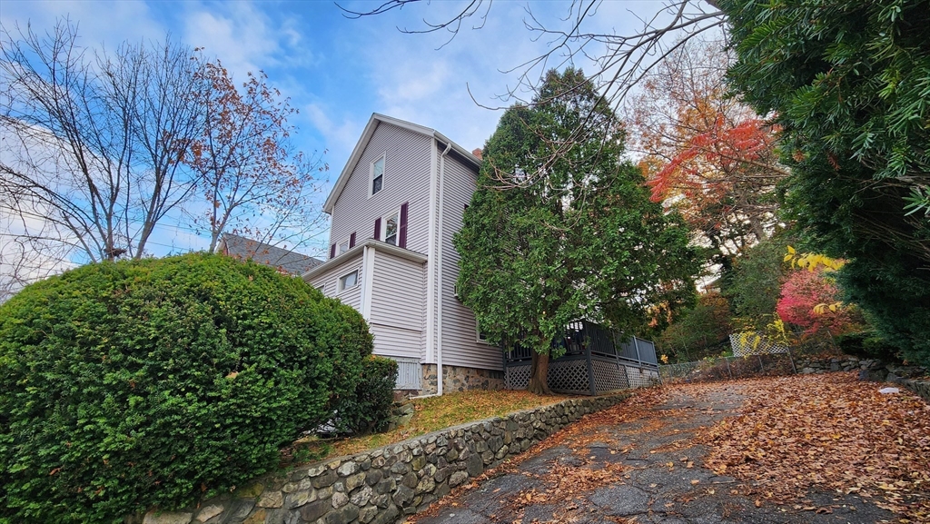 722 Highland Ave, Malden, Massachusetts, 3 Bedrooms Bedrooms, 7 Rooms Rooms,2 BathroomsBathrooms,Residential Lease,For Rent,Highland Ave,73462829