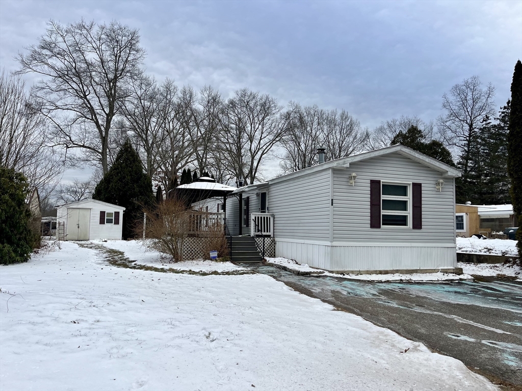 20 Conestoga Trail, Brookfield, Massachusetts, 2 Bedrooms Bedrooms, 6 Rooms Rooms,2 BathroomsBathrooms,Residential,For Sale,Conestoga Trail,73462713