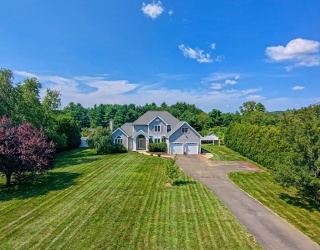 93 Carver Street, Granby, Massachusetts, 3 Bedrooms Bedrooms, 7 Rooms Rooms,2.5 BathroomsBathrooms,Residential,For Sale,Carver Street,73416603