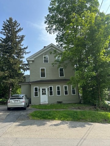 12 Cushing St, North Brookfield, Massachusetts, 7 Bedrooms Bedrooms, 13 Rooms Rooms,3 BathroomsBathrooms,Residential Income,For Sale,Cushing St,73386572