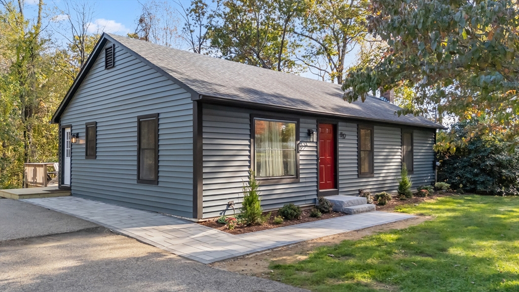 89 River Rd, Sturbridge, Massachusetts, 3 Bedrooms Bedrooms, 5 Rooms Rooms,3 BathroomsBathrooms,Residential,For Sale,River Rd,73445543