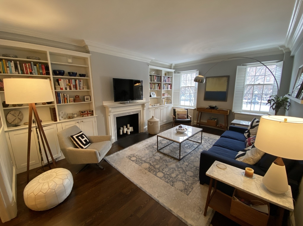180 Commonwealth Ave, Boston, Massachusetts, 2 Bedrooms Bedrooms, 4 Rooms Rooms,1 BathroomBathrooms,Residential Lease,For Rent,Commonwealth Ave,73455247