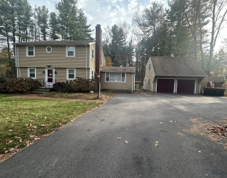 2 Bow St, Plainville, Massachusetts, 2 Bedrooms Bedrooms, 5 Rooms Rooms,1 BathroomBathrooms,Residential Lease,For Rent,Bow St,73462881